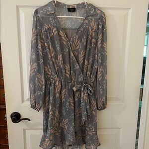 Vici Elegant Gray Long Sleeve Dress